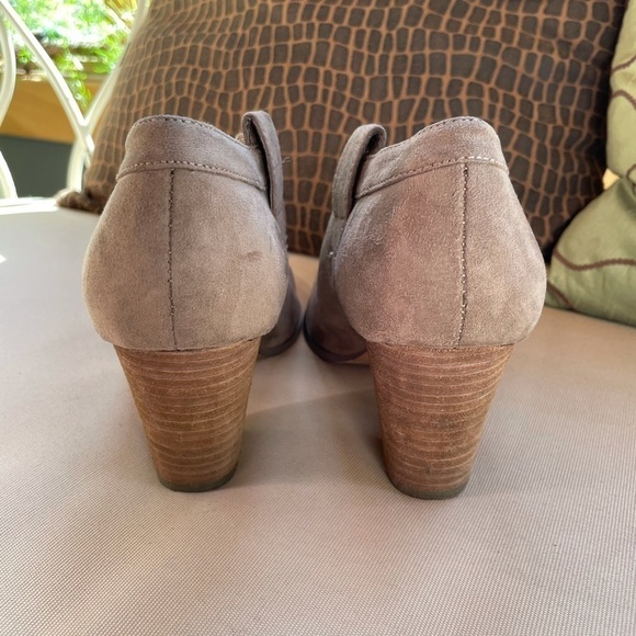 Charles by Charles David Heeled Ankle Boots 7.5 - Picture 5 of 7